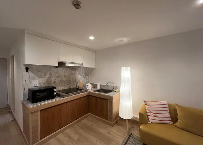 Whitetower Aparment Apartment