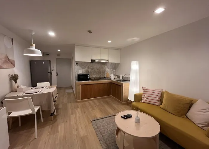 Whitetower Aparment *
