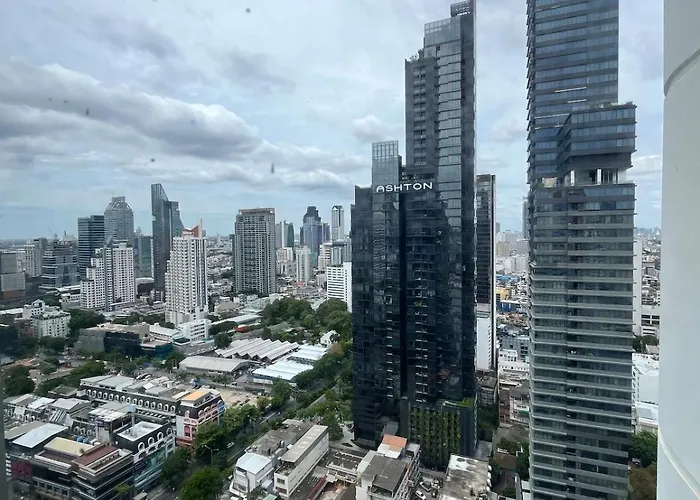 Whitetower Aparment Bangkok